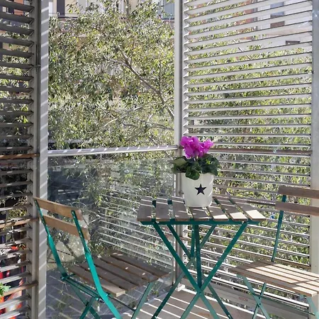 Marion House דירה